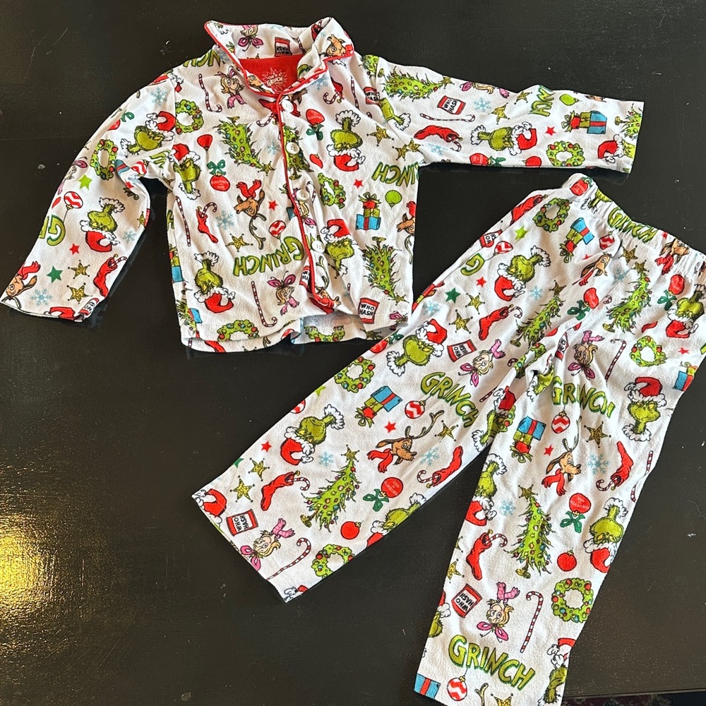 Dr. Seuss Grinch Kids Pajama Set - White and Green